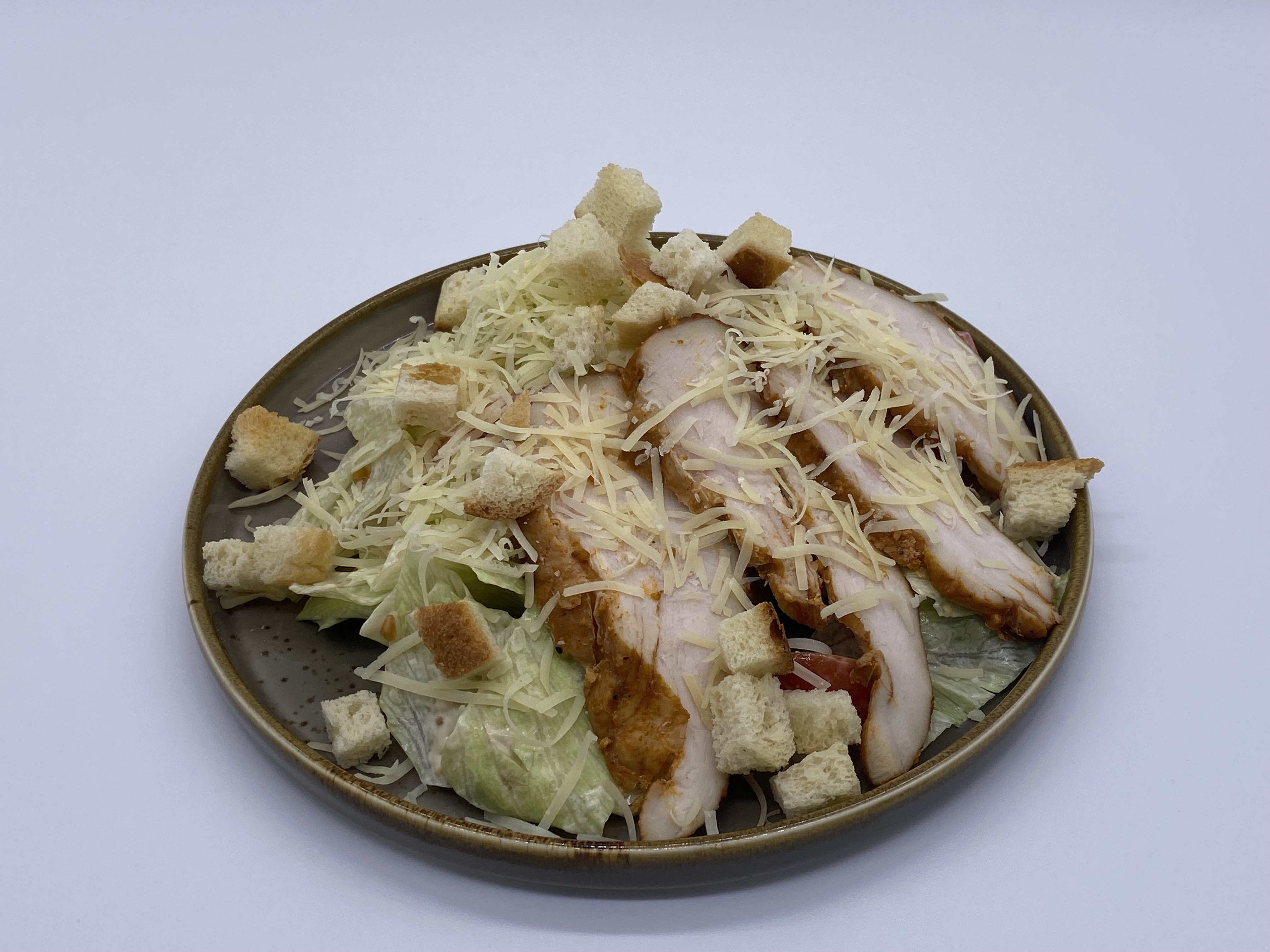 Салат Цезарь с курицей