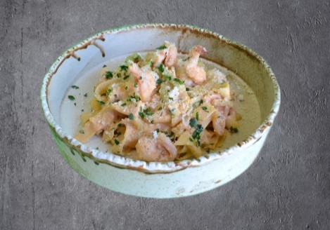 С морепродуктами и соусом «Биск»