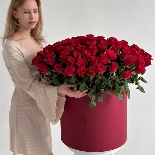 101 Роза в коробе большой букет