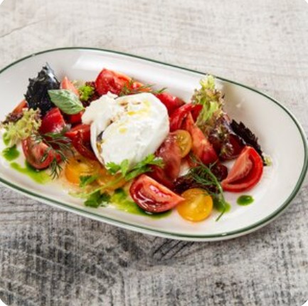 Буратта с томатами