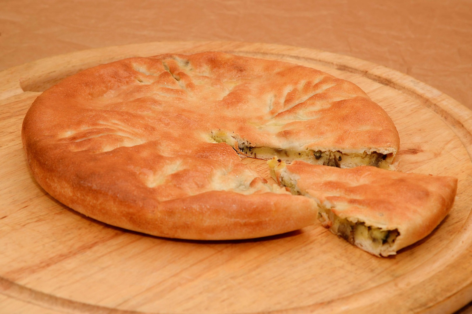 Пирог с картошкой и грибами