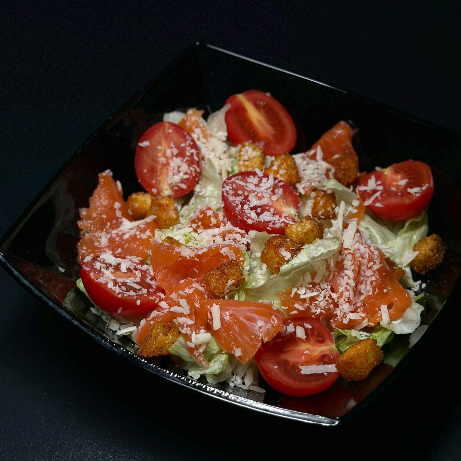 Цезарь с лососем