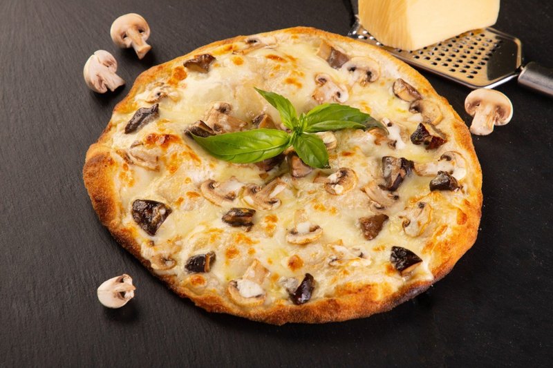 Сливочная с грибами 20см