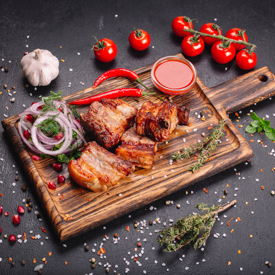 Шашлык из свиных ребрышек