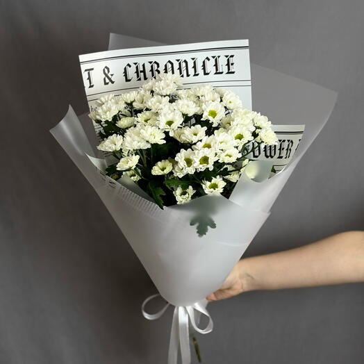 Букет с хризантемой сантини