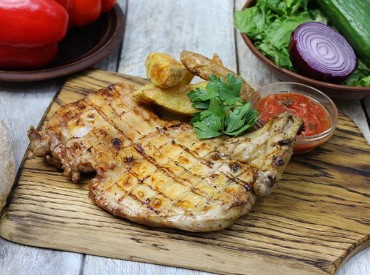 Цыпленок гриль с картофелем по-деревенски