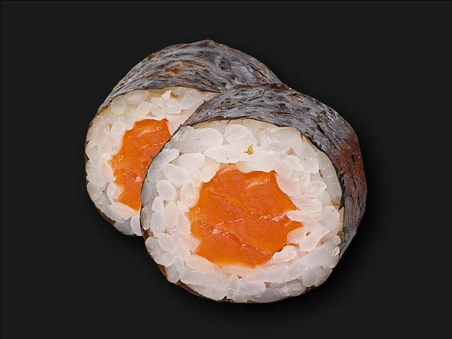 Ролл с лососем