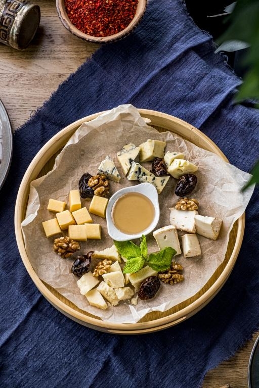 Д Ассорти европейских сыров