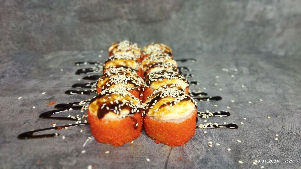 Запеченный ролл Эби