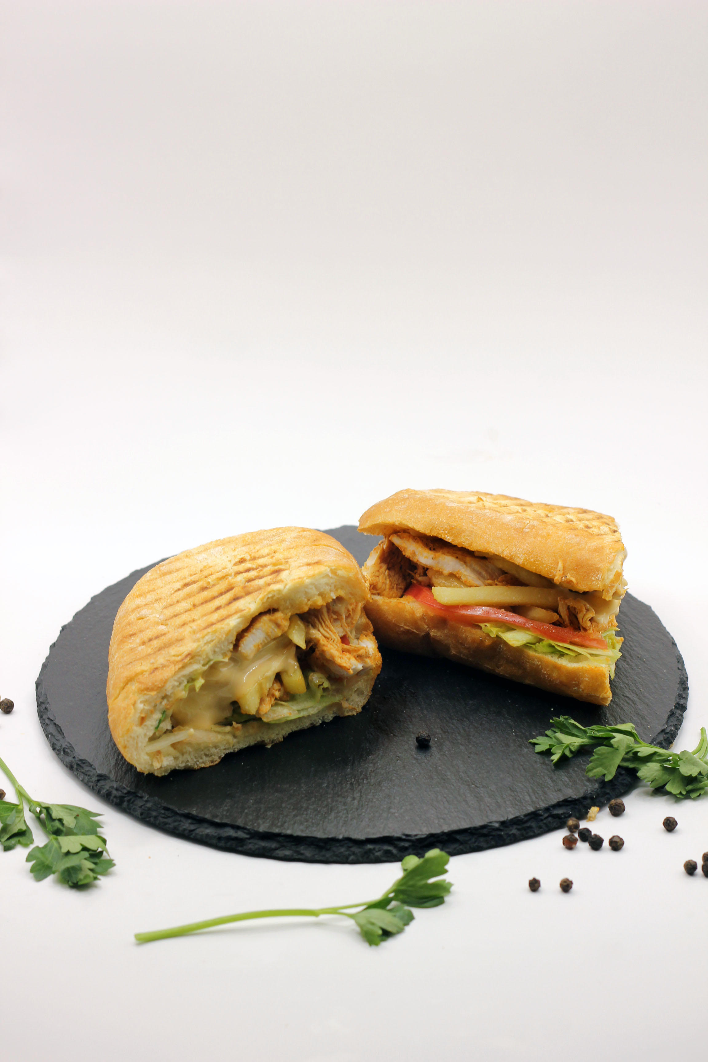 ПАНИНИ ИТАЛЬЯНСКИЙ С КУРИЦЕЙ