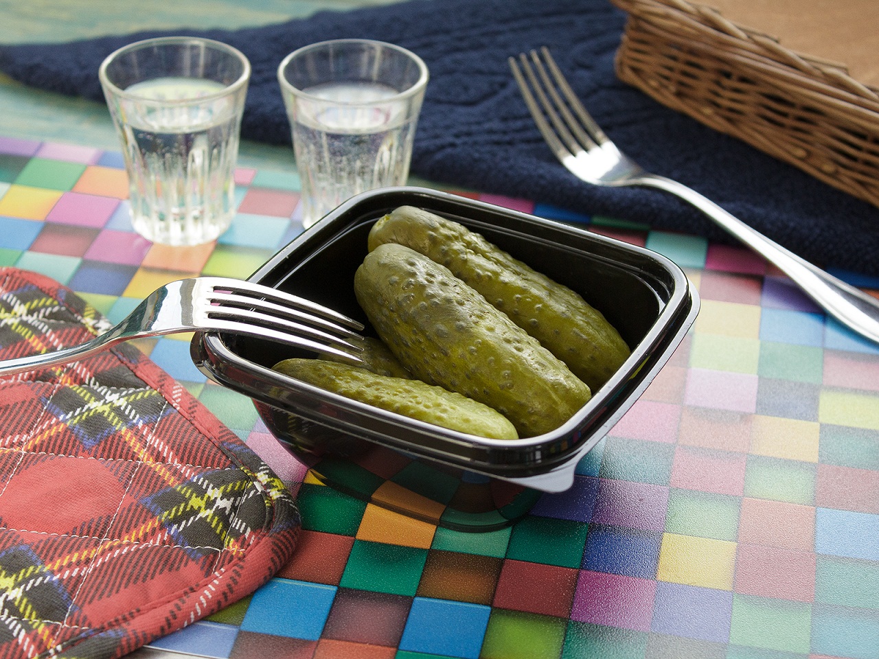 Огурчики маринованные