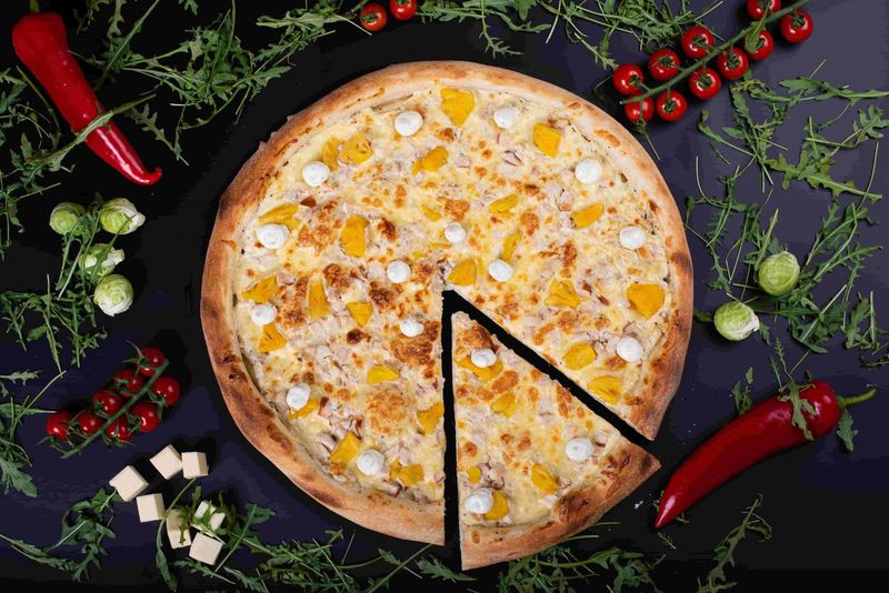 Пицца Курица с ананасами 40 см