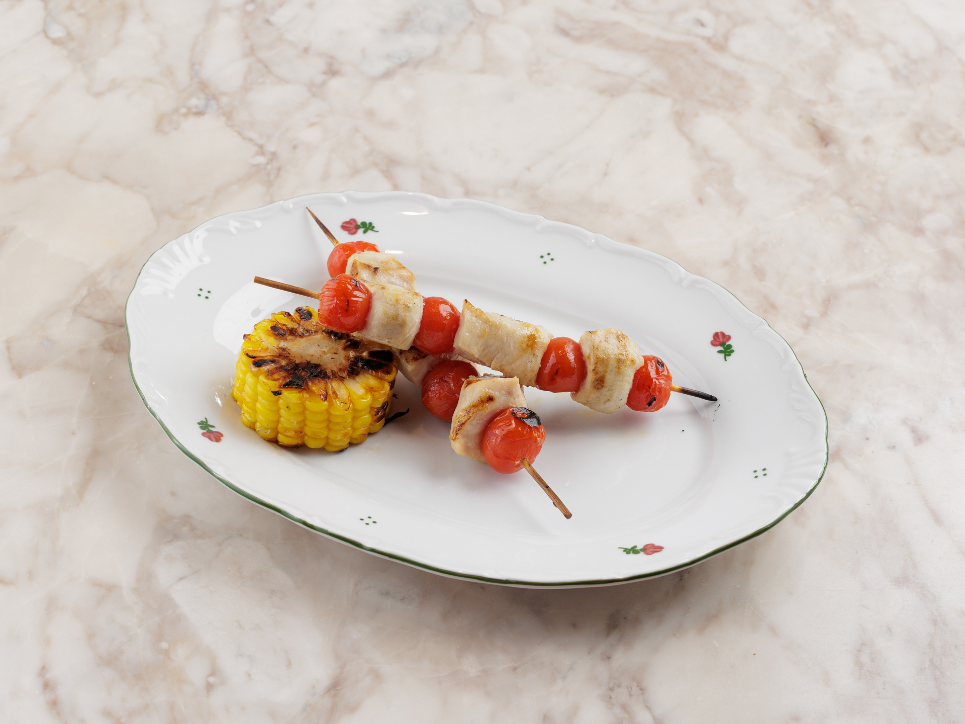 Куриный шашлычок с кукурузой