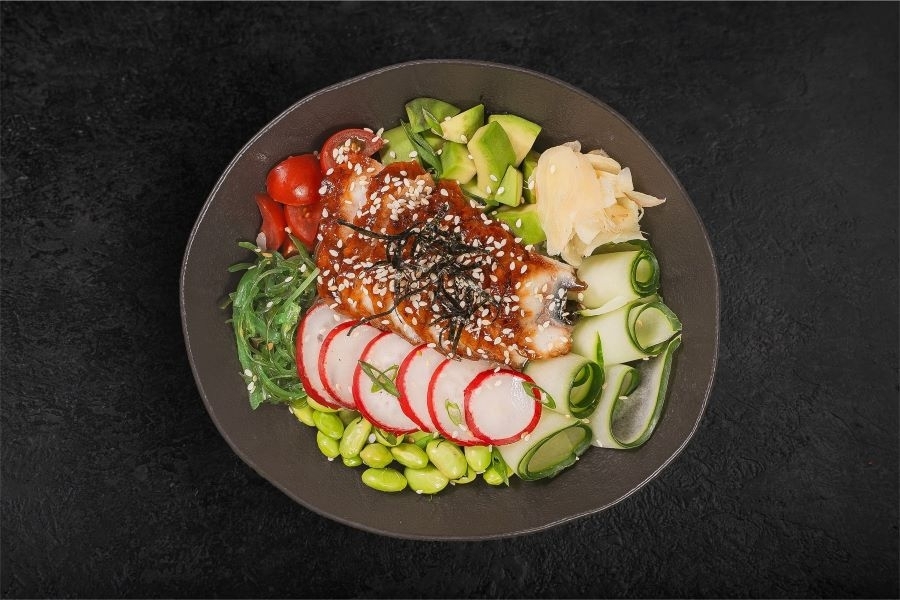 Поке с угрем