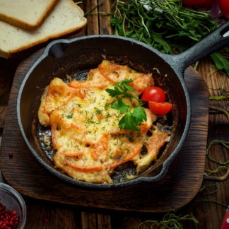 Хищница треска, спрятанная под сыром