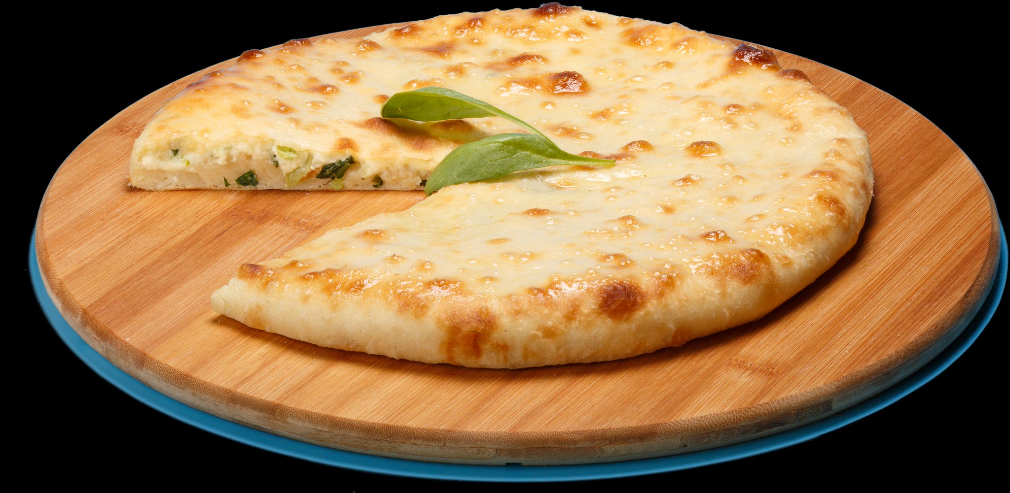 Пирог с мясом, грибами и сыром