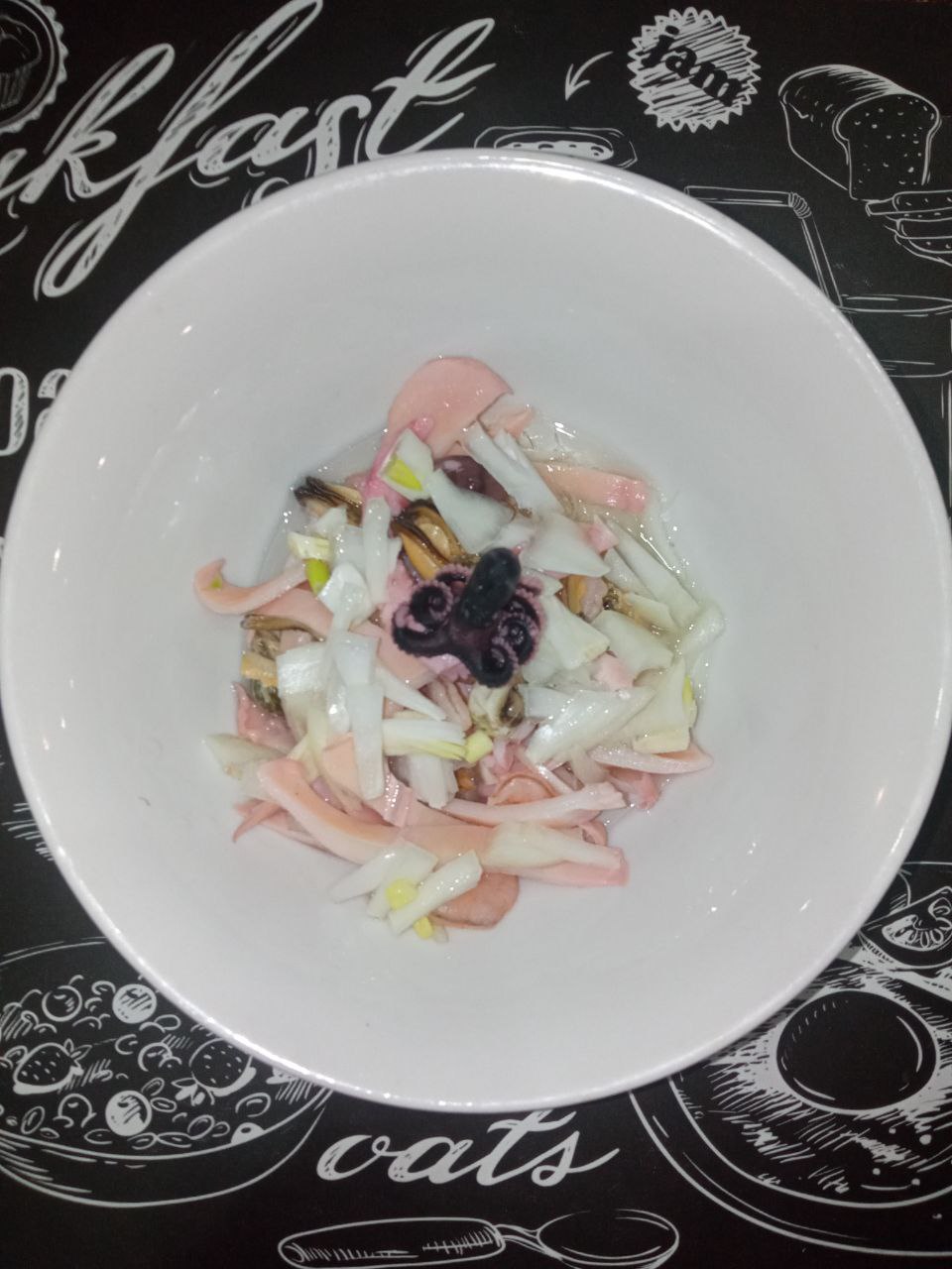Салат из морепродуктов