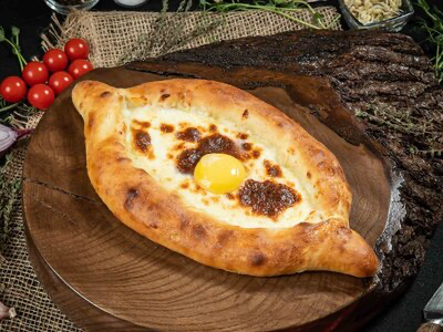 Хачапури по-аджарски