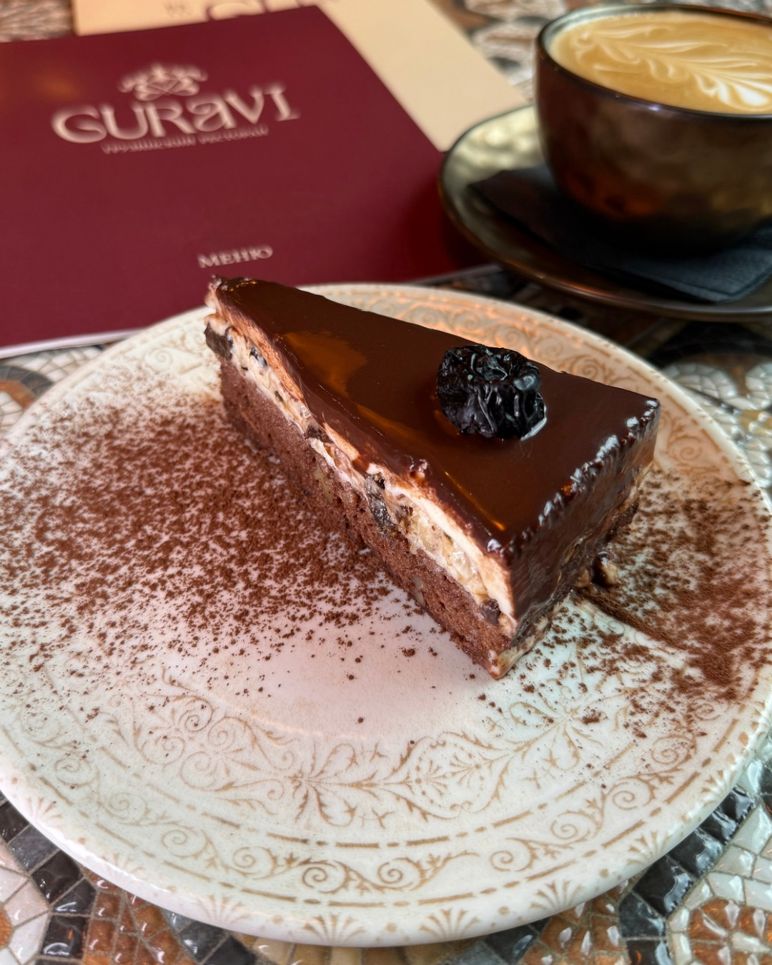 Фирменный торт Гурави 