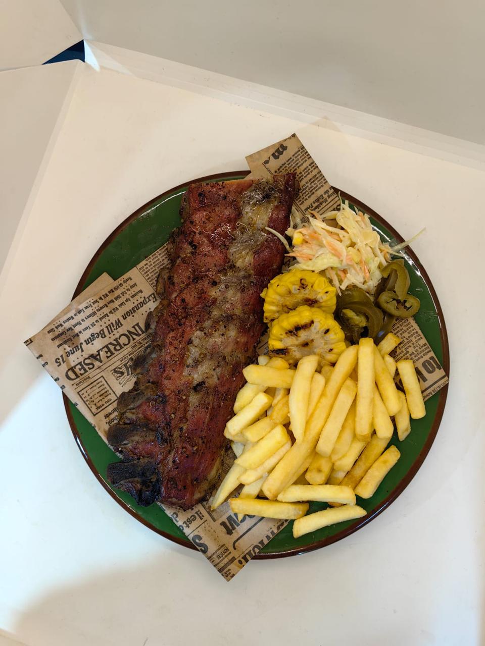 Боковая консоль кабана и свиной каркас