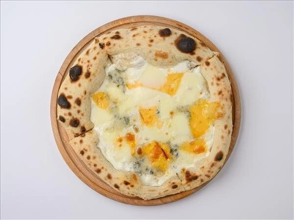 Пицца сырная