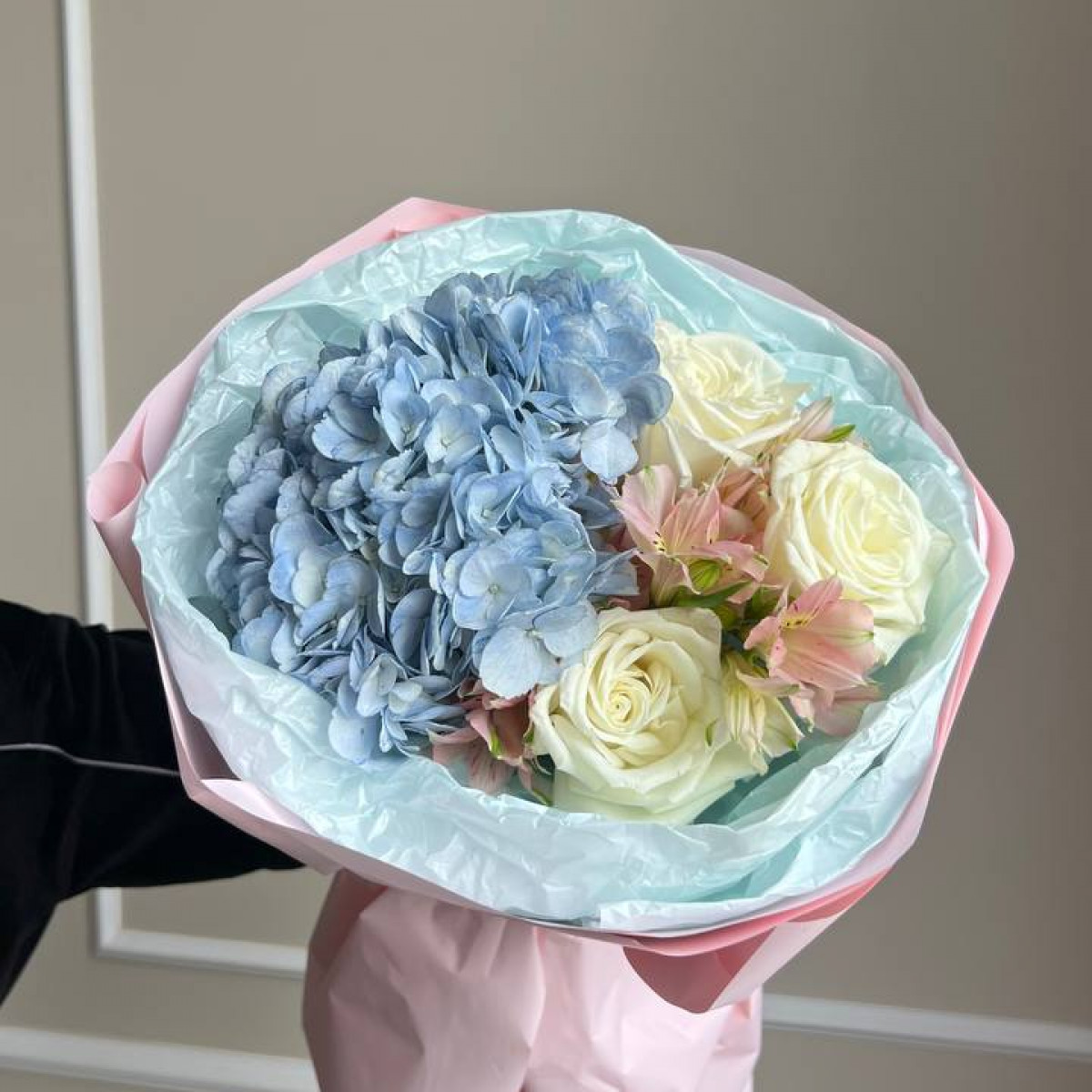 Авторский букет (предзаказ) 246