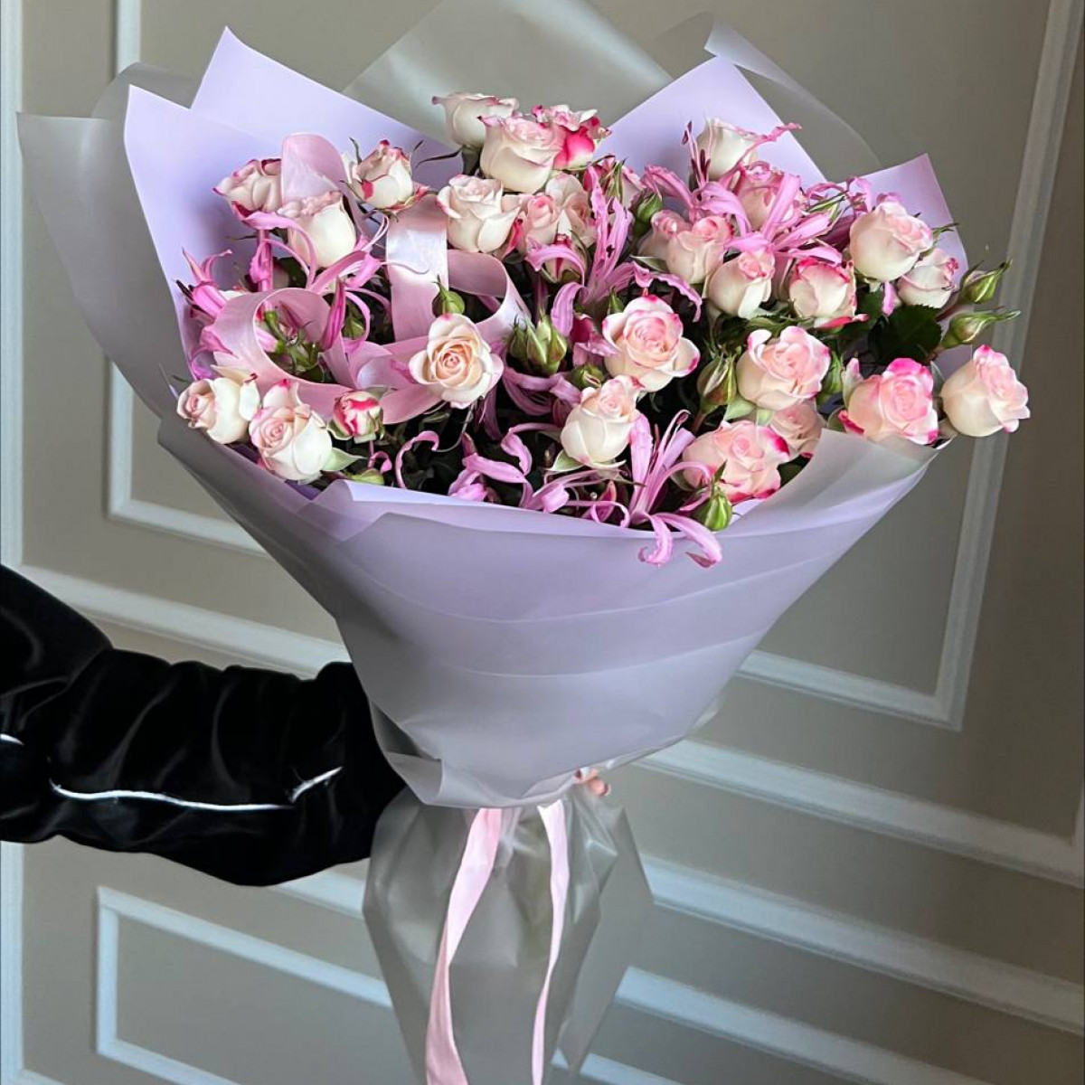 Авторский букет (предзаказ) 387