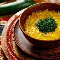 Куриный суп с домашней лапшой