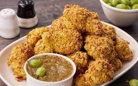 Крылья в сырном соусе с начос