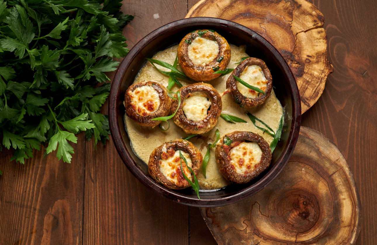 Шампиньоны запеченные с сыром