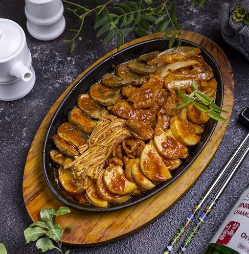 Пулькоги с грибами (свинина) 220г