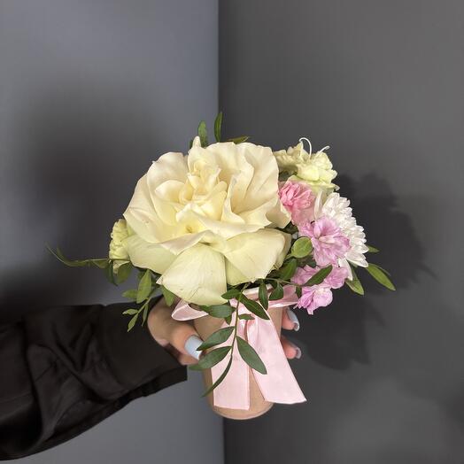 Композиция в стаканчике