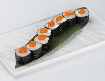 Маки с красной икрой