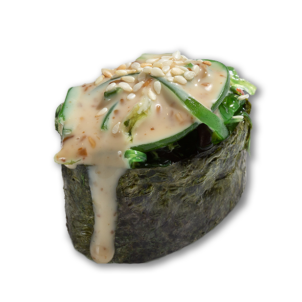 Гункан с чуккой и ореховым соусом