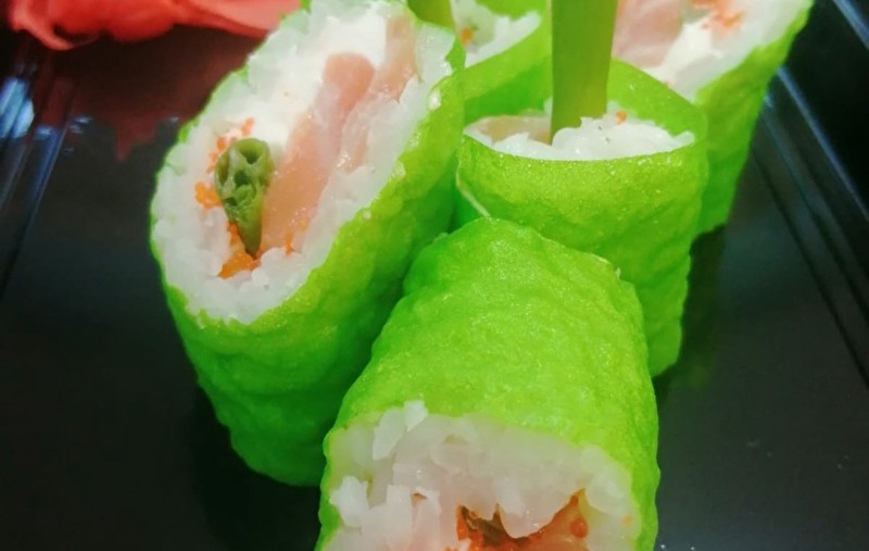 Сяке ролл