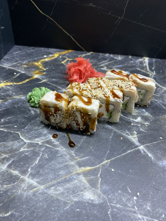 Ролл "Дракон" Лайт