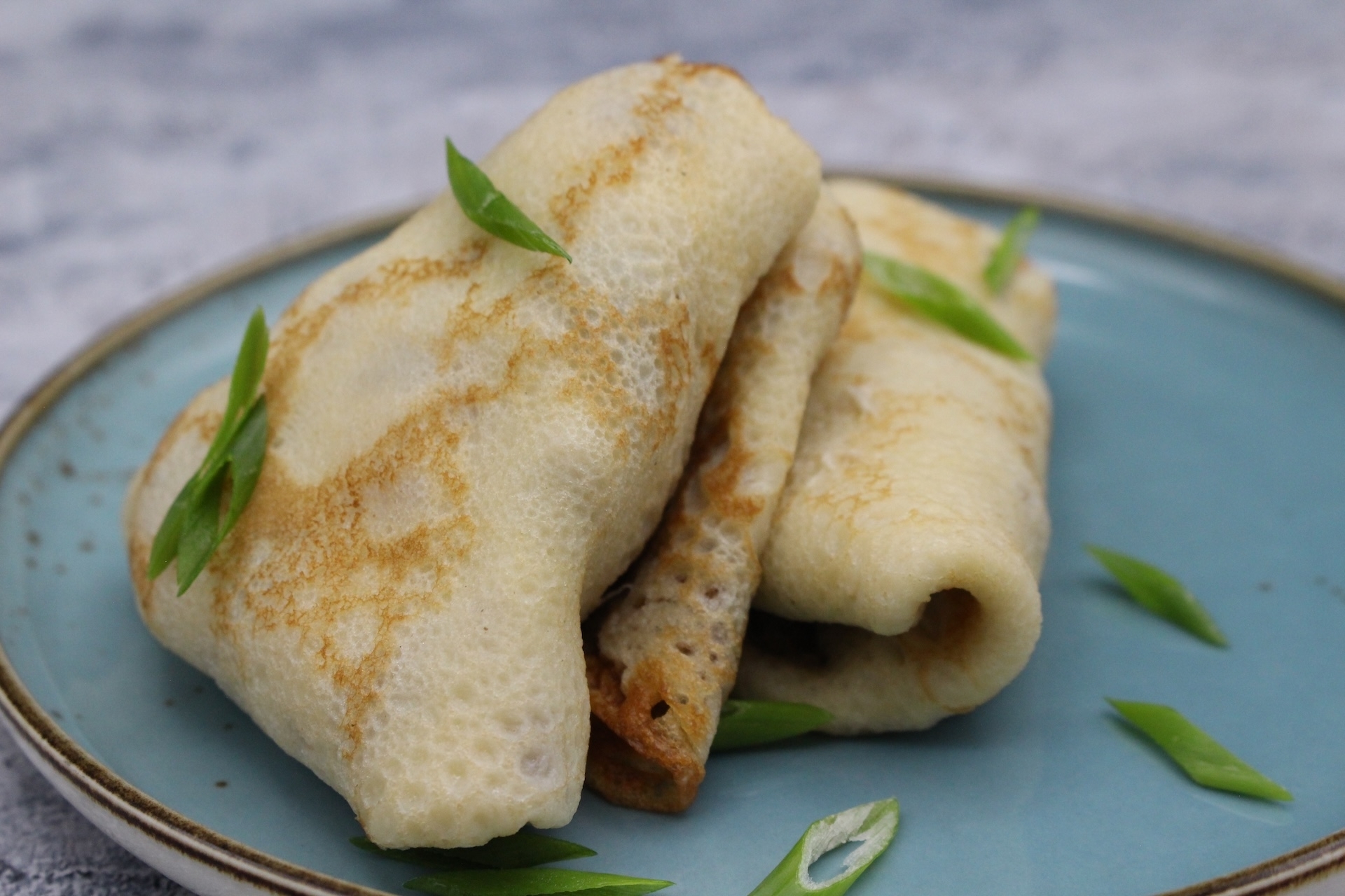 Блины с курицей и грибами