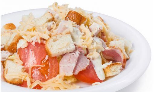 Салат цезарь с курицей