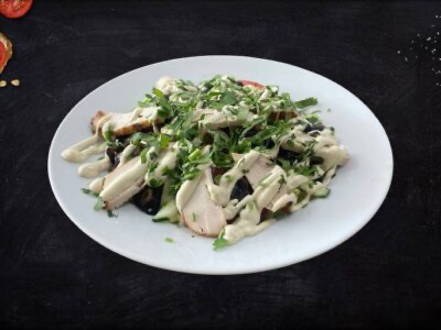 Салат с курицей и грибами