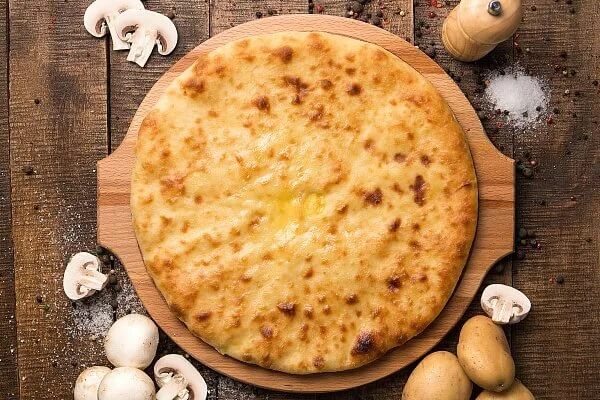 Пирог с картофелем и грибами (550 гр)