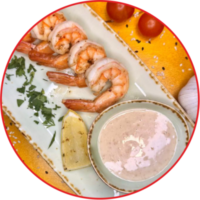 Чесночные креветки c ореховым соусом