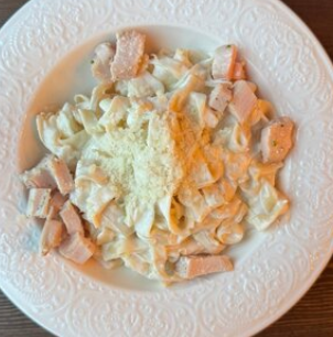 Паста ручной работы с цыпленком