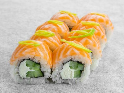 Ролл Филадельфия с лососем