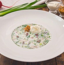 Окрошка на айране с говядиной