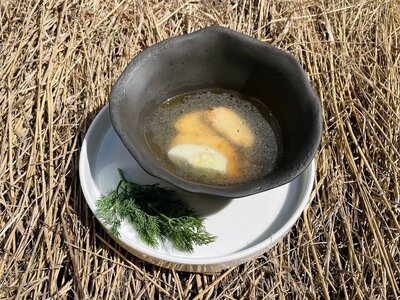 Бульон куриный с яйцом