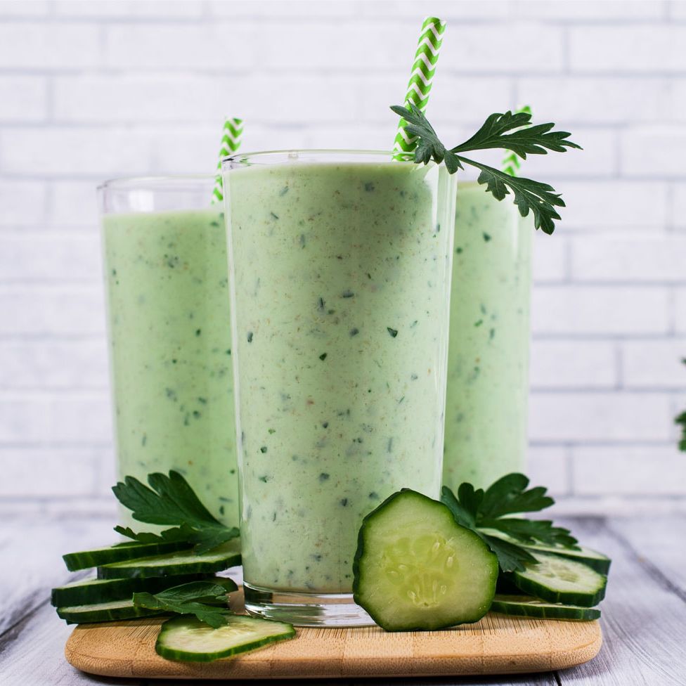 Айран с огурцом и зеленью