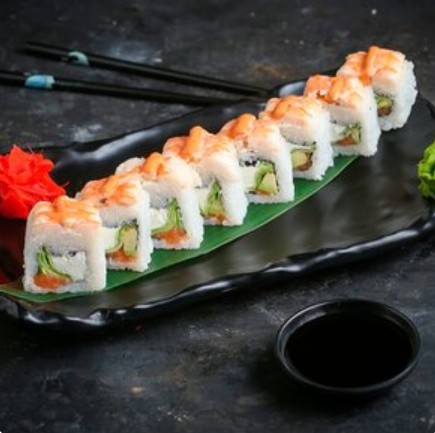 Ролл Аляска с крабом и лососем