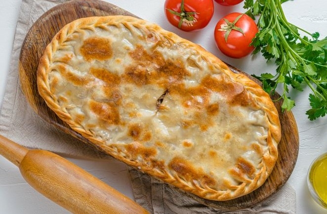 Мясной пирог Къачи большой