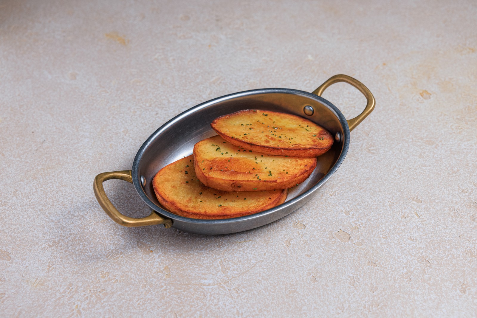 Картофель с розмарином