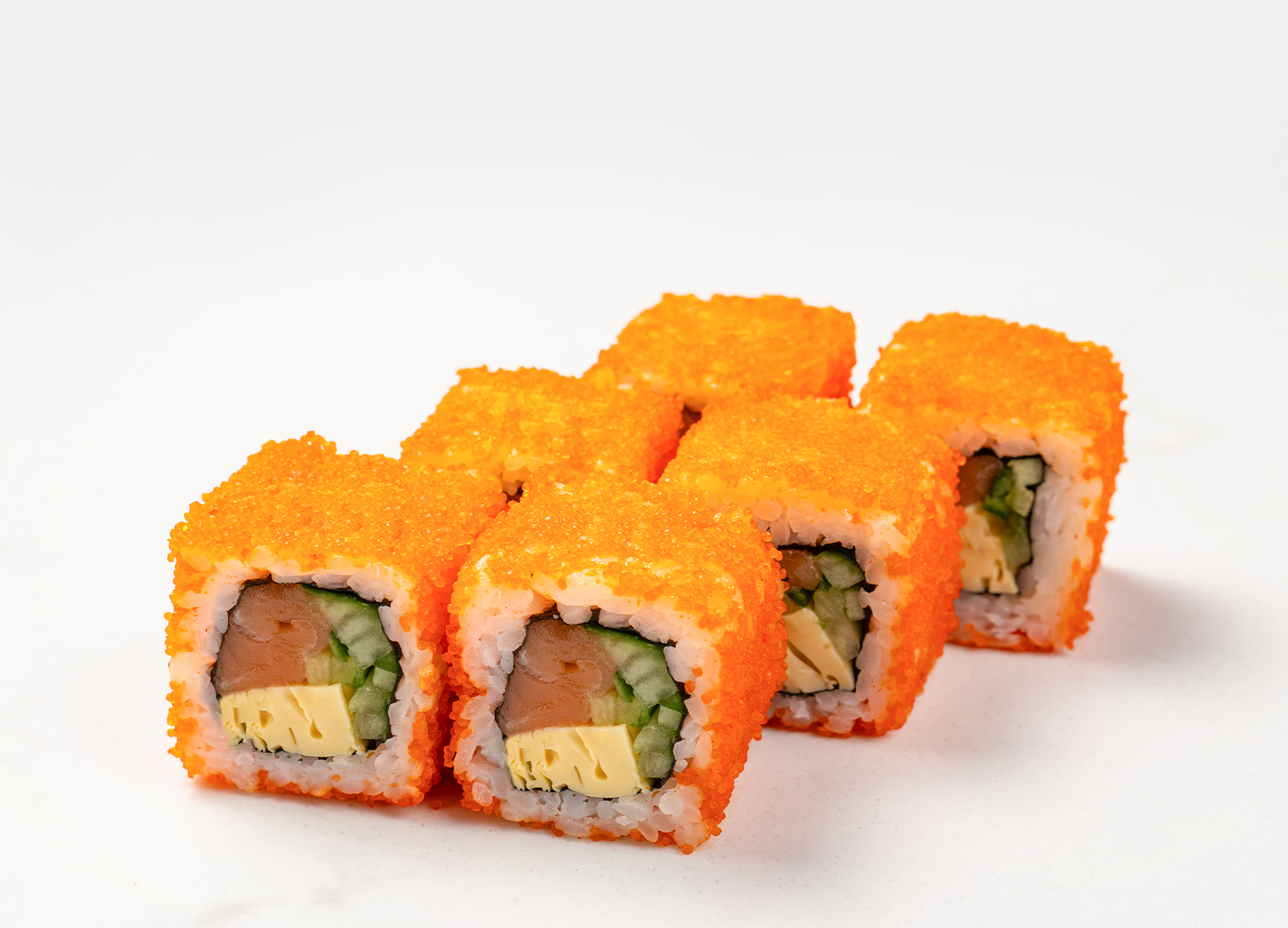 Калифорния с копченым лососем